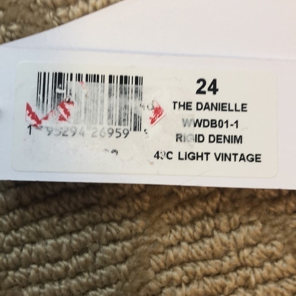 Joe’s Jeans x WeWoreWhat Danielle High Rise Straight Jeans NWT 24 Light Wash - Picture 4 of 13